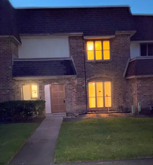 2917 Nottingham Lane