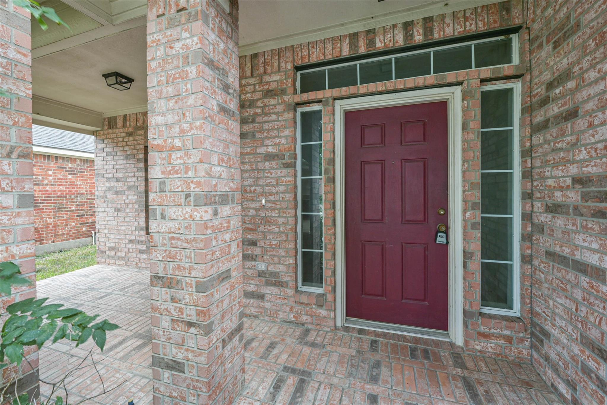 1219 Colonial Manor Drive