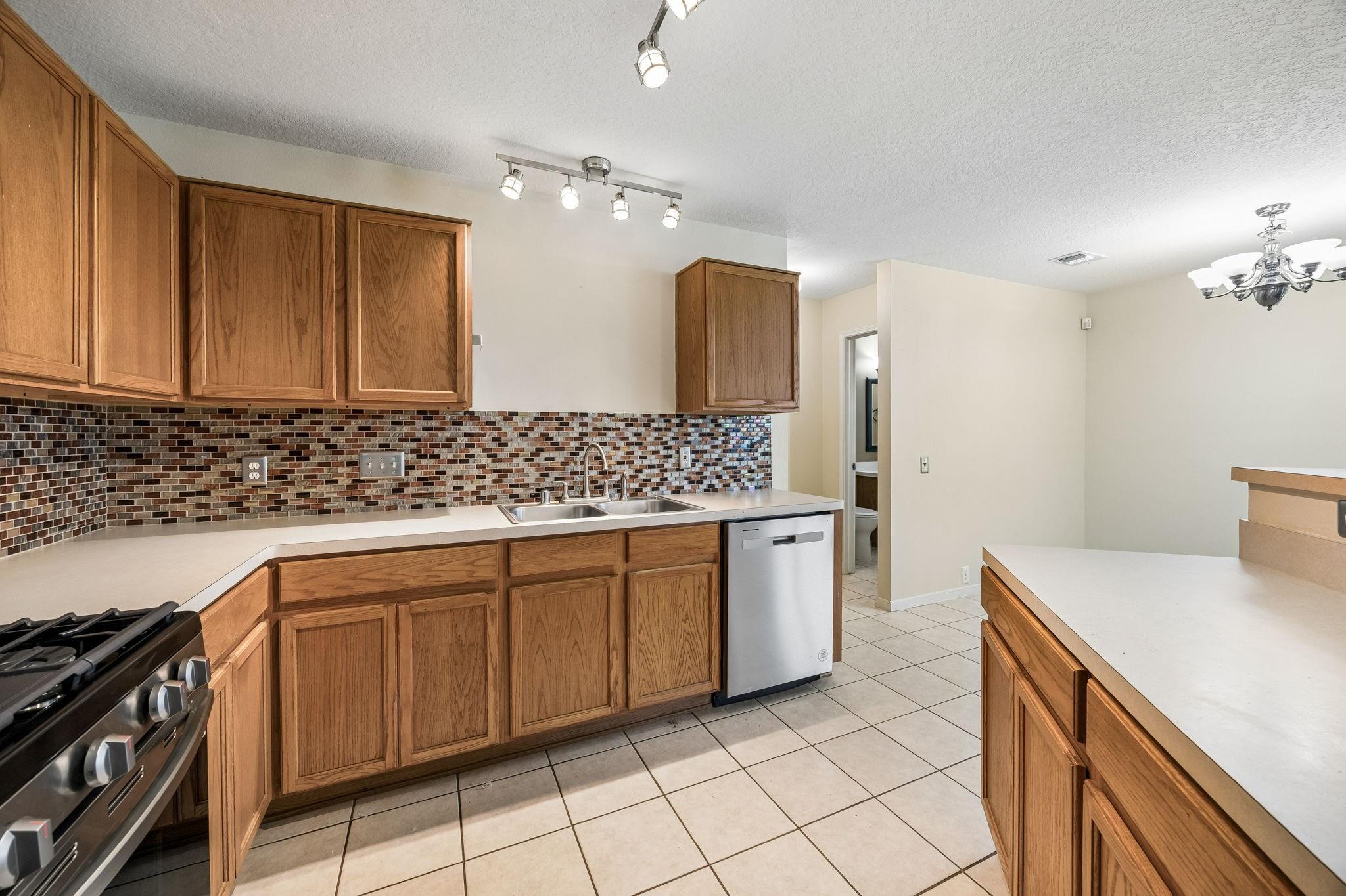 527 Cypresswood Knoll