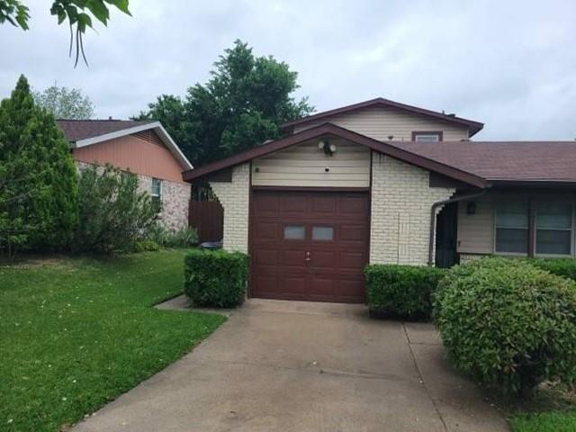 8515 Foxwood Lane