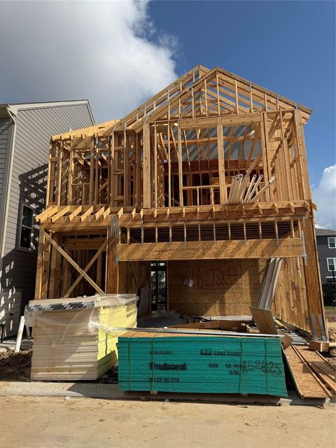 Photo of 16024 Hayes Park Drive, Houston, TX 77079 (MLS # 26189596)