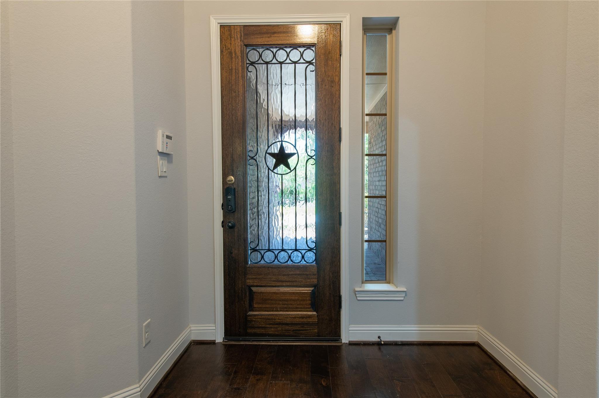 7 Whispering Thicket Place