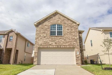 Photo of 18622 Queesborough Creek, Katy, TX 77449 (MLS # 76629001)