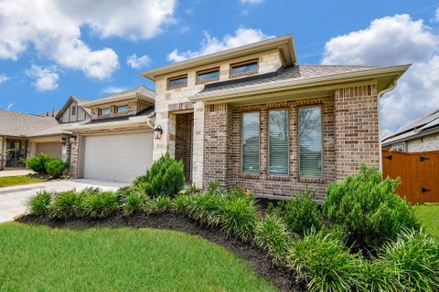 Photo of 13022 Sheildaig St, Richmond, TX 77407 (MLS # 84548850)