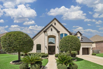 5802 White River Pass Lane Sugar Land TX 77479