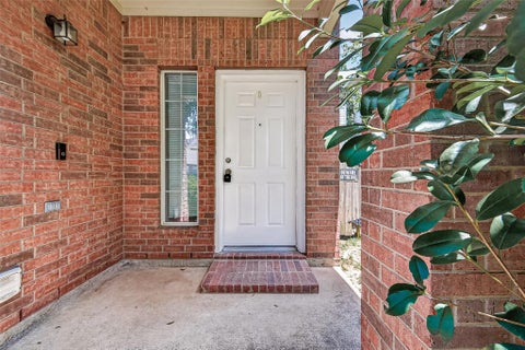 Tiny photo for 16618 Pademelon Drive, Sugar Land, TX 77498 (MLS # 18061177)