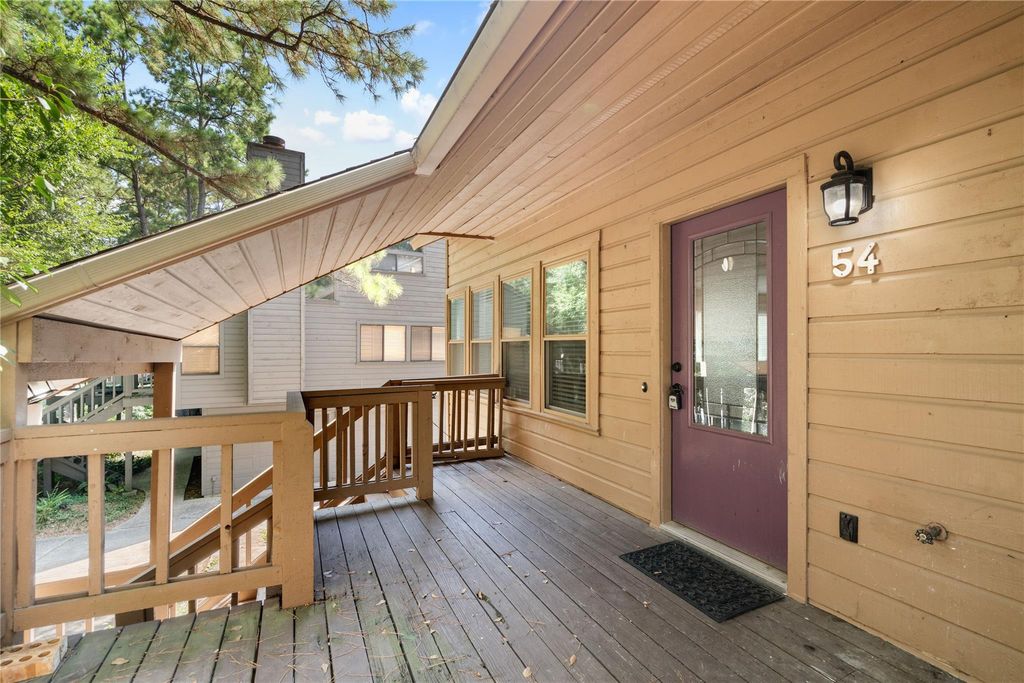 Photo of 54 Sawmill Grove Lane, The Woodlands, TX 77380 (MLS # 80502736)