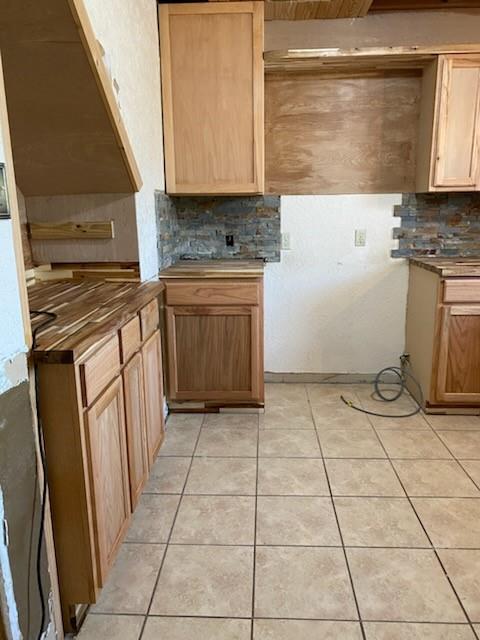 4710 Country Club View