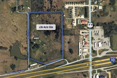 Photo of 817 Hertel Rd RD, Schulenburg, TX 78956 (MLS # 74125652)