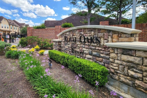 Tiny photo for 11623 Royal Oaks Crossing, Houston, TX 77082 (MLS # 35321000)