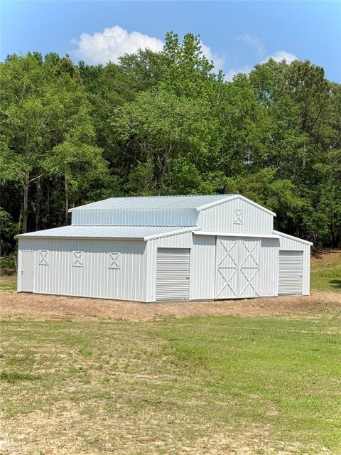 Photo of Tract C Sharpwest Trail, Montgomery, TX 77316 (MLS # 56827225)