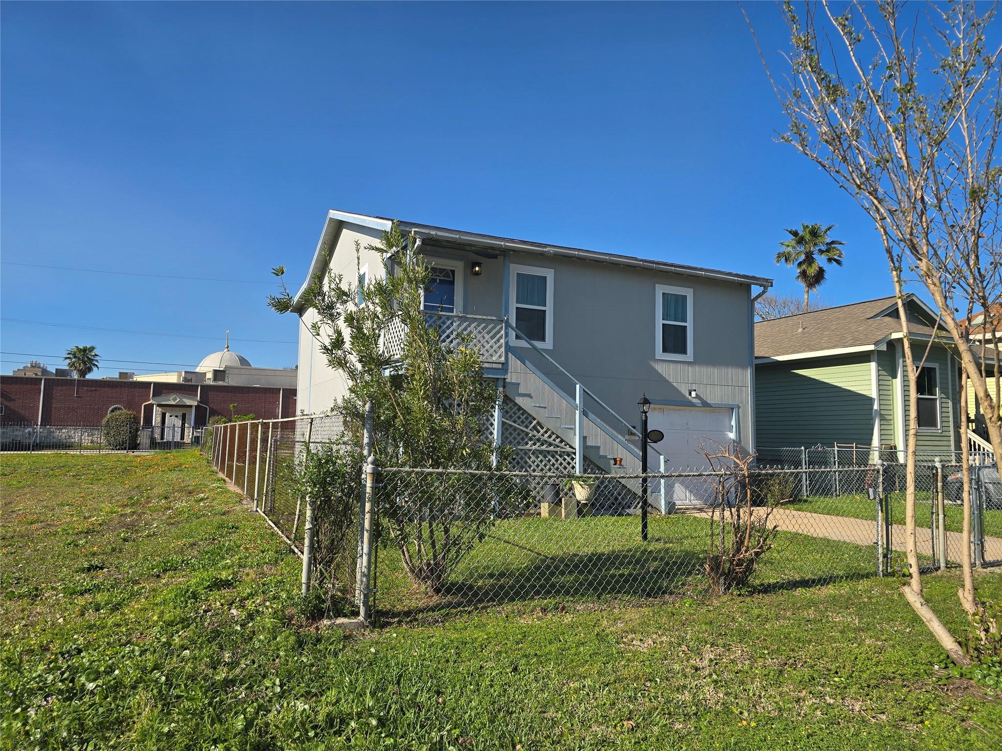 914 Avenue K