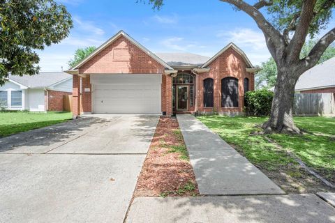 Homes For Sale - 4218 Tasselwood Lane<br/> Houston, TX 77014
