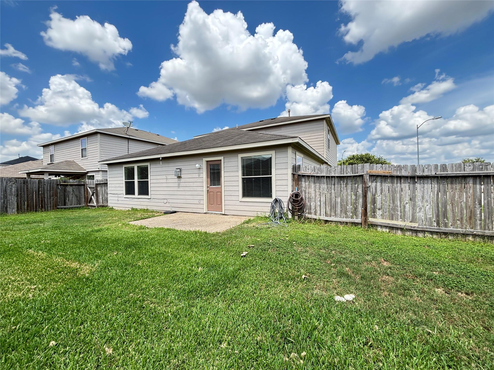 2803 Mustang Hill Lane