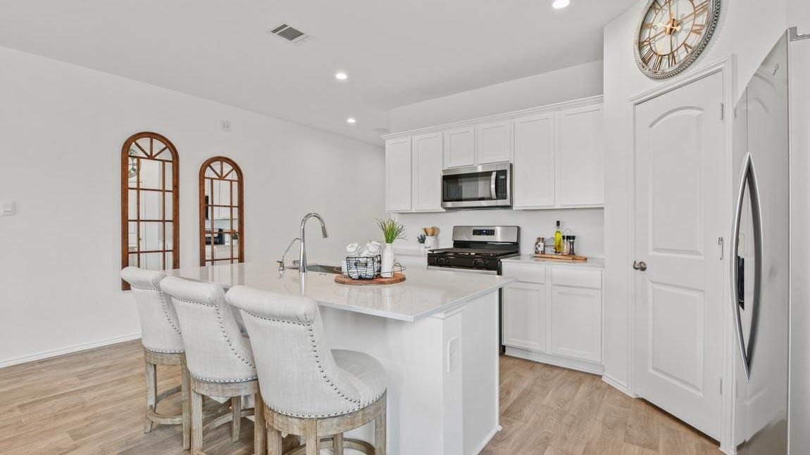 27715 Oasis Ridge Drive