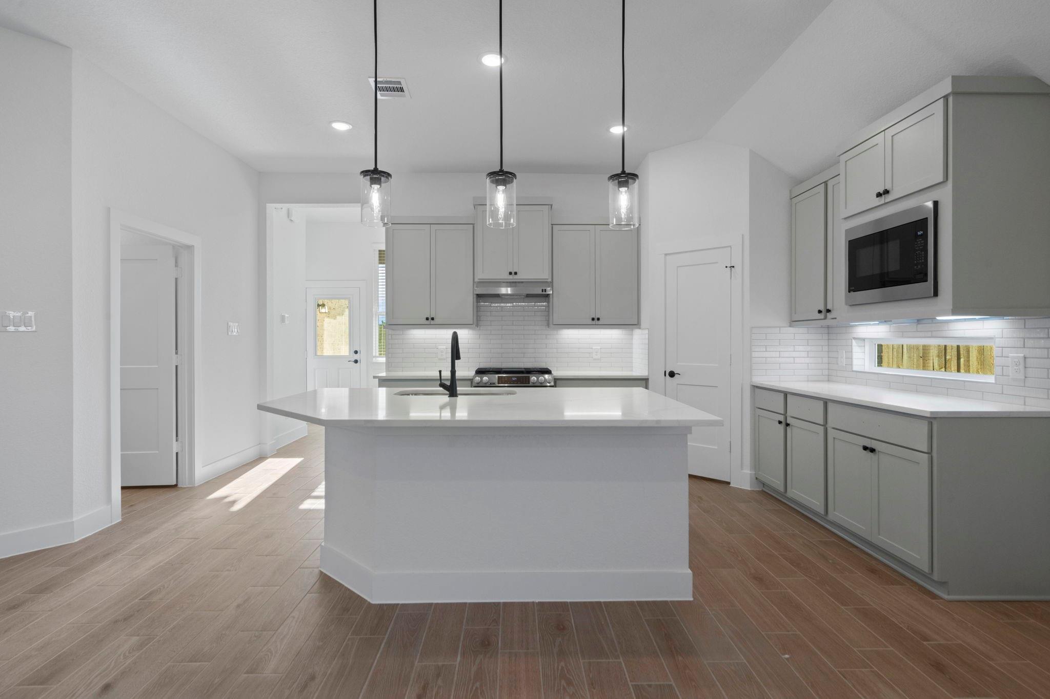 11123 Midland Hawthorn Place