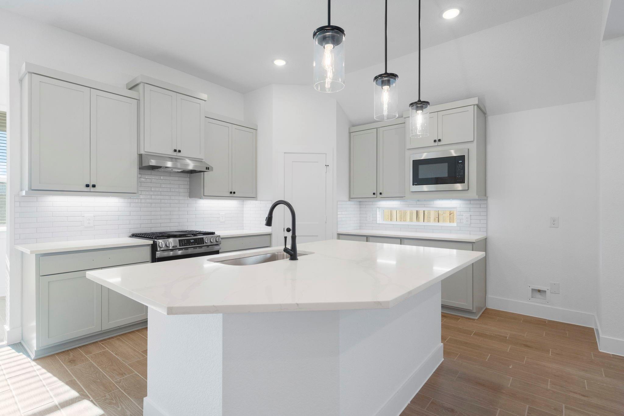 11123 Midland Hawthorn Place