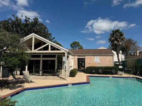 Photo of 7950 N Stadium Drive #194, Houston, TX 77030 (MLS # 64020420)