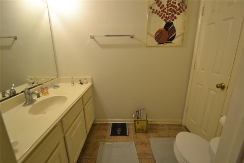 Tiny photo for 12110 Laurel Court, Stafford, TX 77477 (MLS # 68559234)