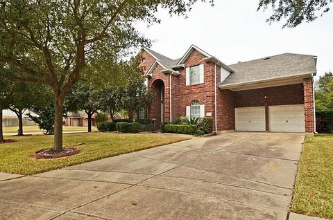 Tiny photo for 12110 Laurel Court, Stafford, TX 77477 (MLS # 68559234)