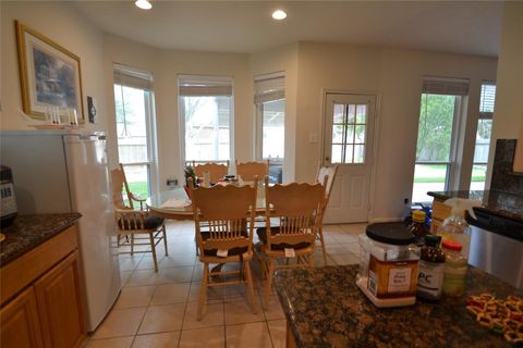Tiny photo for 12110 Laurel Court, Stafford, TX 77477 (MLS # 68559234)