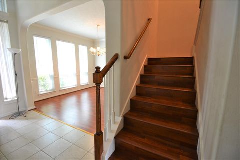 Tiny photo for 12110 Laurel Court, Stafford, TX 77477 (MLS # 68559234)