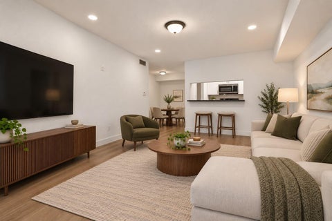 Photo of 4633 Wild Indigo Street #530, Houston, TX 77027 (MLS # 74121979)
