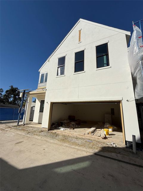 Tiny photo for 1422 Caywood Lane #D, Houston, TX 77055 (MLS # 58927607)