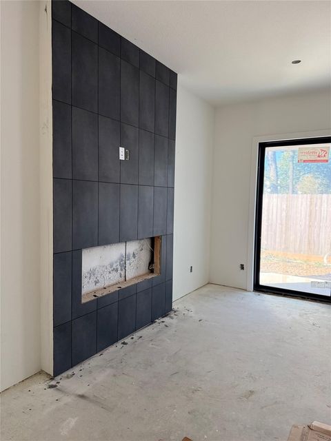 Tiny photo for 1422 Caywood Lane #D, Houston, TX 77055 (MLS # 58927607)