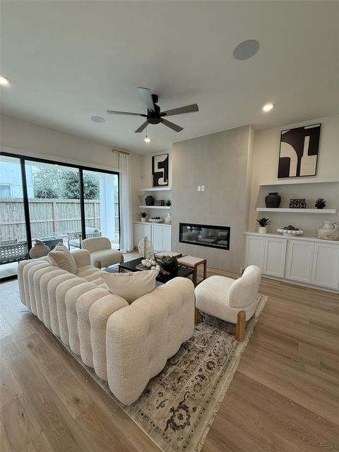 Tiny photo for 1422 Caywood Lane #D, Houston, TX 77055 (MLS # 58927607)