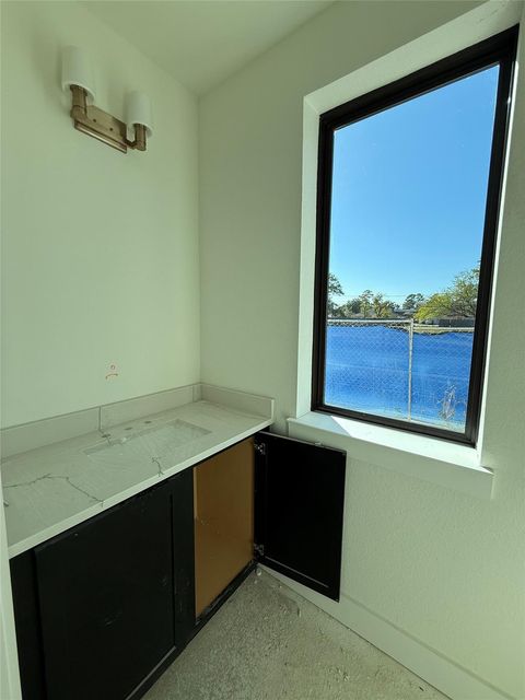 Tiny photo for 1422 Caywood Lane #D, Houston, TX 77055 (MLS # 58927607)