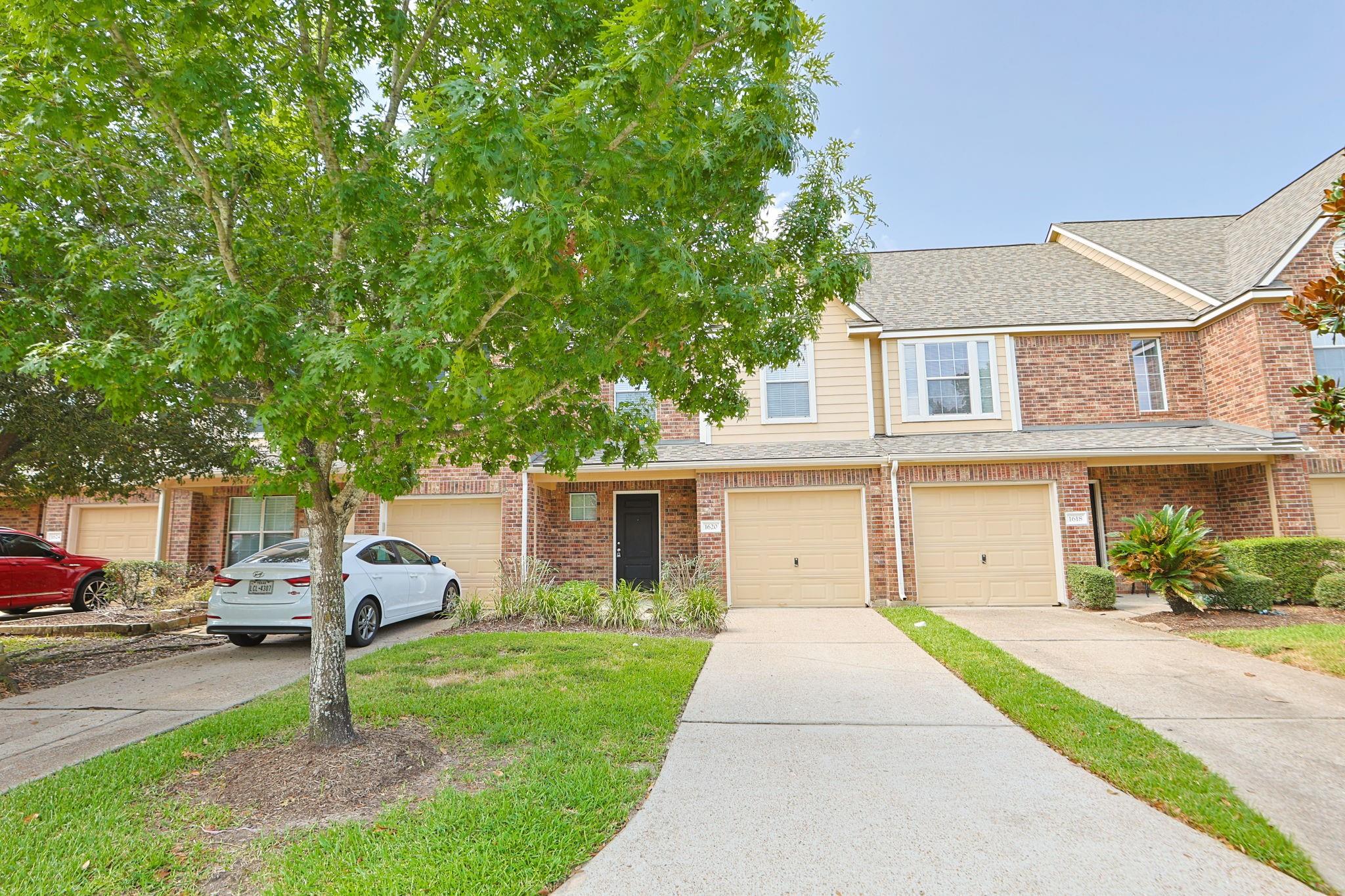 1620 Grable Cove Lane