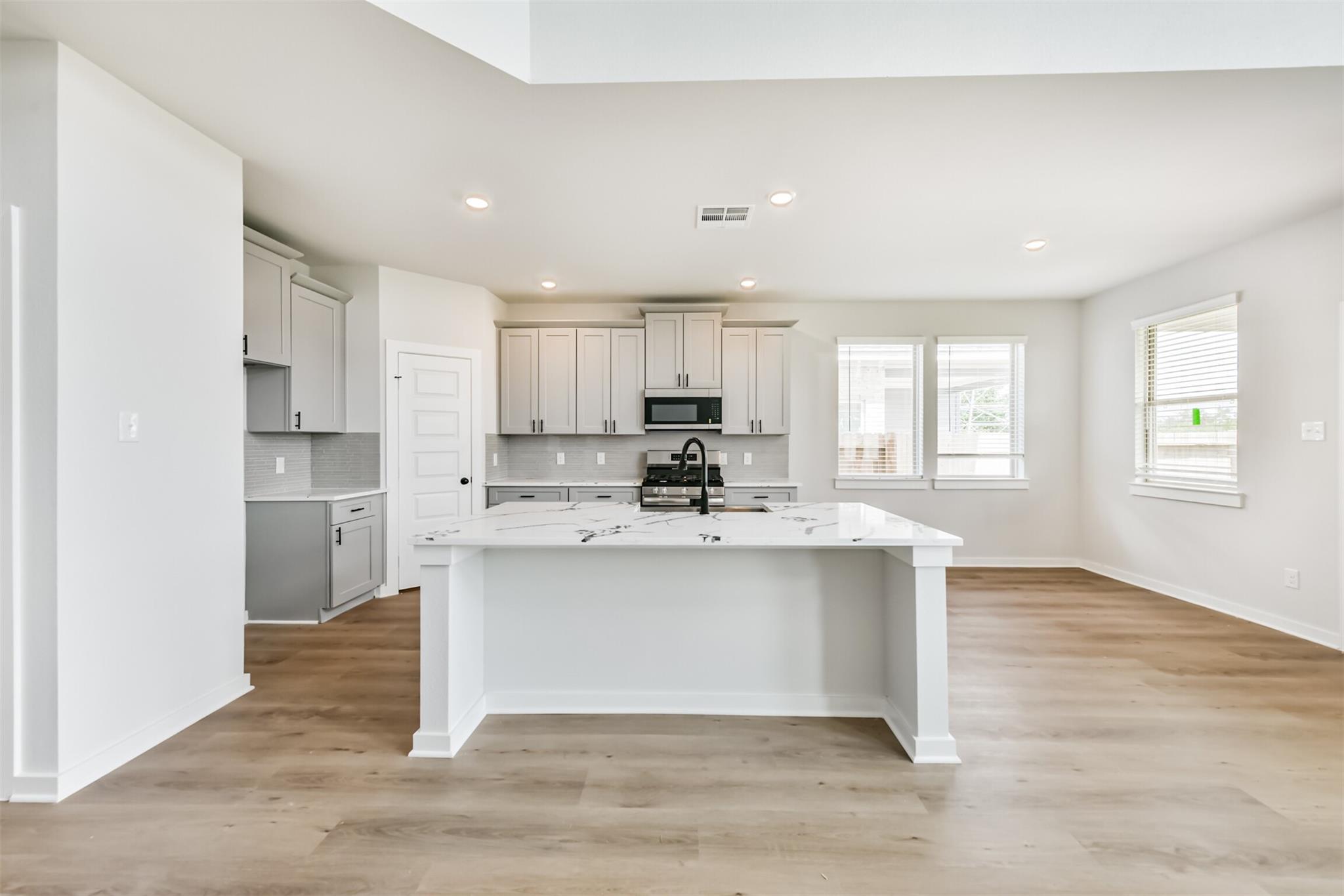 Manvel, Texas 77578, United States, 4 Bedrooms Bedrooms, ,4 BathroomsBathrooms,Residential,Active,238785