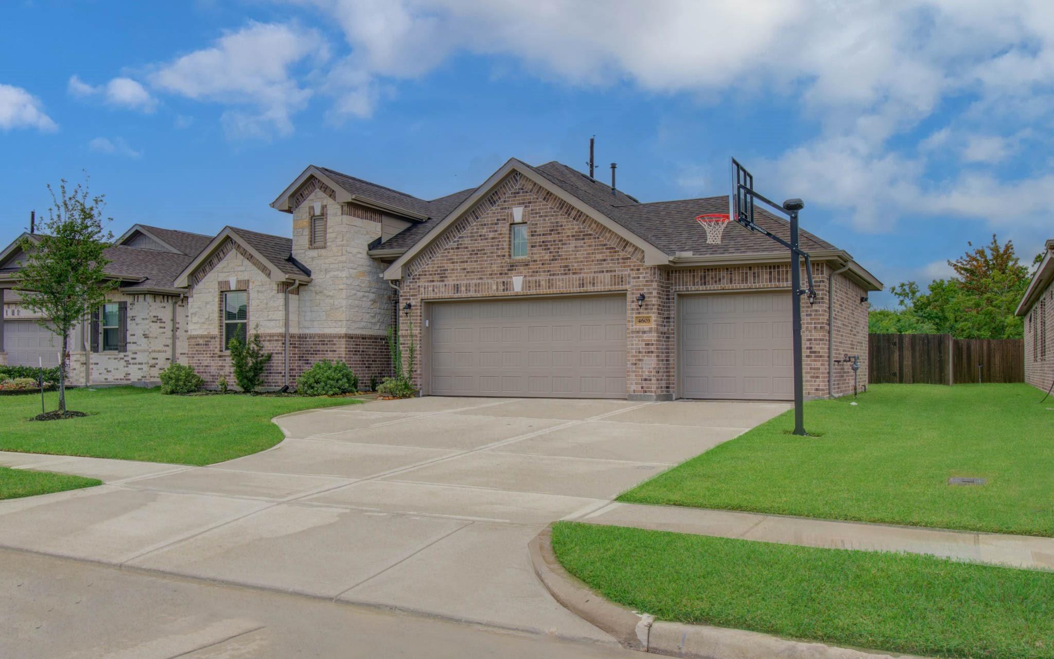 4603 Bay Vista Drive
