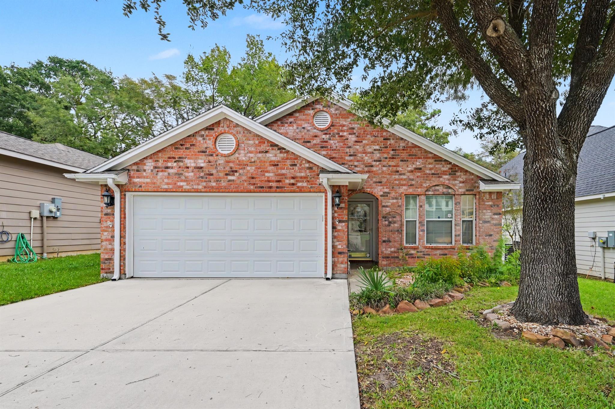 4922 Pleasure Lake Lane
