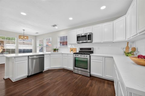 Photo of 2503 Falcon Ridge Street, Pearland, TX 77584 (MLS # 74735207) Photo of 2503 Falcon Ridge Street, Pearland, TX 77584 (MLS # 74735207)