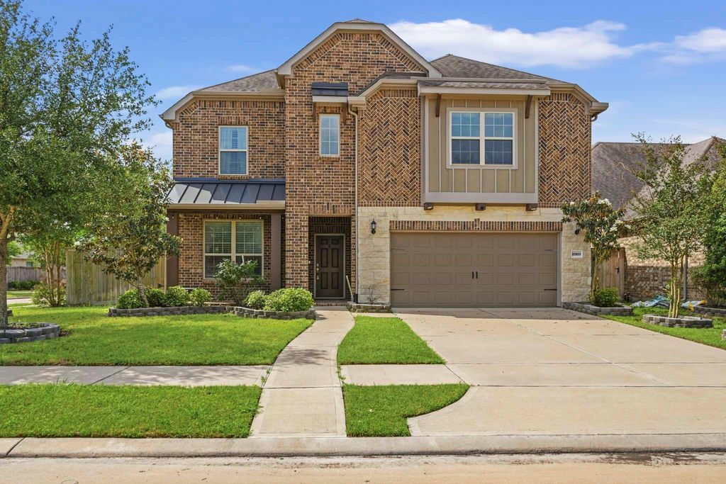 Photo of 23903 Hartford Springs Trail, Katy, TX 77493 (MLS # 31676816)