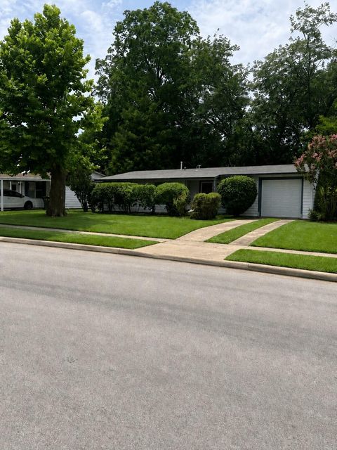 Photo of 1513 Murray Drive, Garland, TX 75042 (MLS # 78020831)