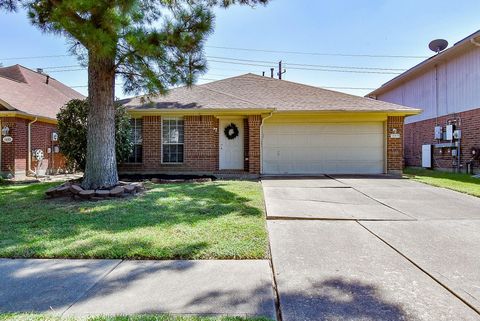 Photo of 14915 Willow Hearth Drive, Houston, TX 77084 (MLS # 46005968)