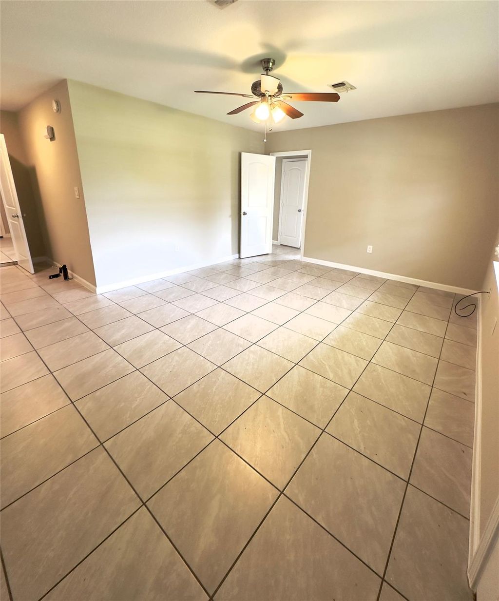 Photo of 3414 Elinor Street, Beaumont, TX 77705 (MLS # 46399994)