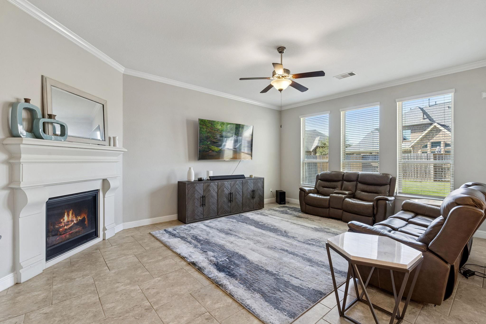 1619 Dove Ridge Drive
