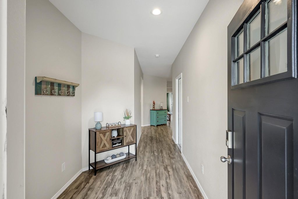 Photo of 11372 Dawn Beach Lane, Conroe, TX 77304 (MLS # 97350877)