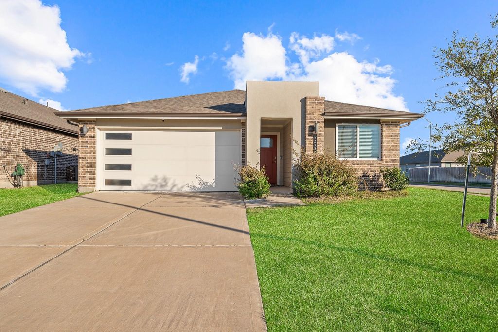 Photo of 7435 Teton Creek Trace, Richmond, TX 77407 (MLS # 22647674)