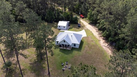 Photo of 1068 County Road 3200, Colmesneil, TX 75938 (MLS # 59938460)