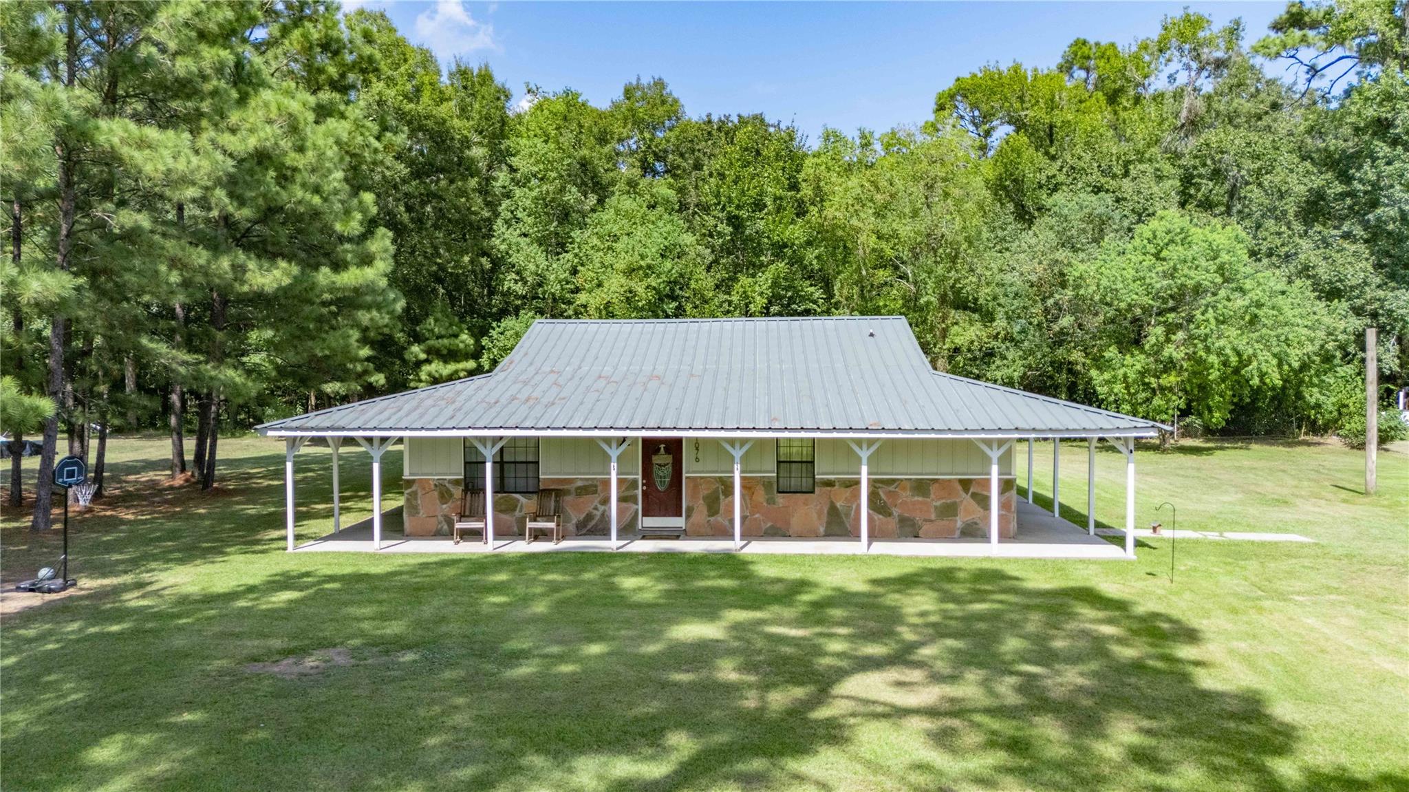 1076 Wallisville Liberty Road