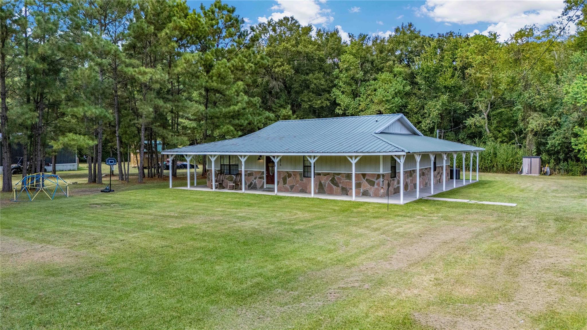 1076 Wallisville Liberty Road