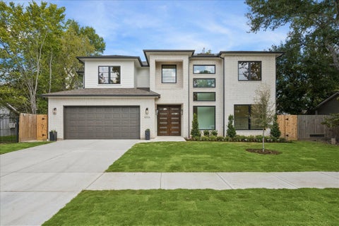 Photo of 8306 Western Drive, Houston, TX 77055 (MLS # 51360487)