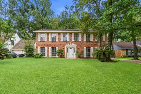 Photo of 3210 Village Park Drive, Houston, TX 77339 (MLS # 94079948)