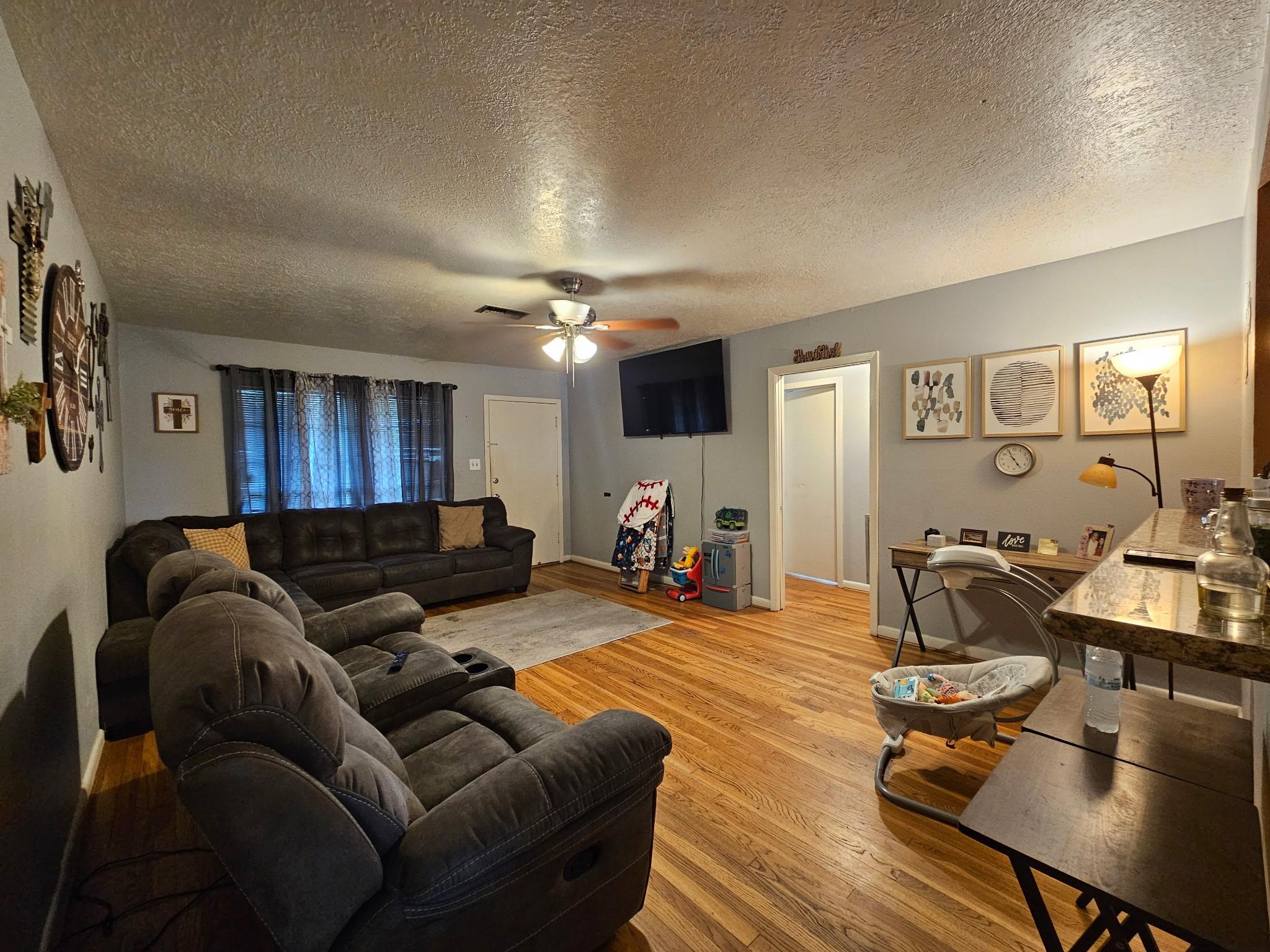 2618 San Jacinto Drive