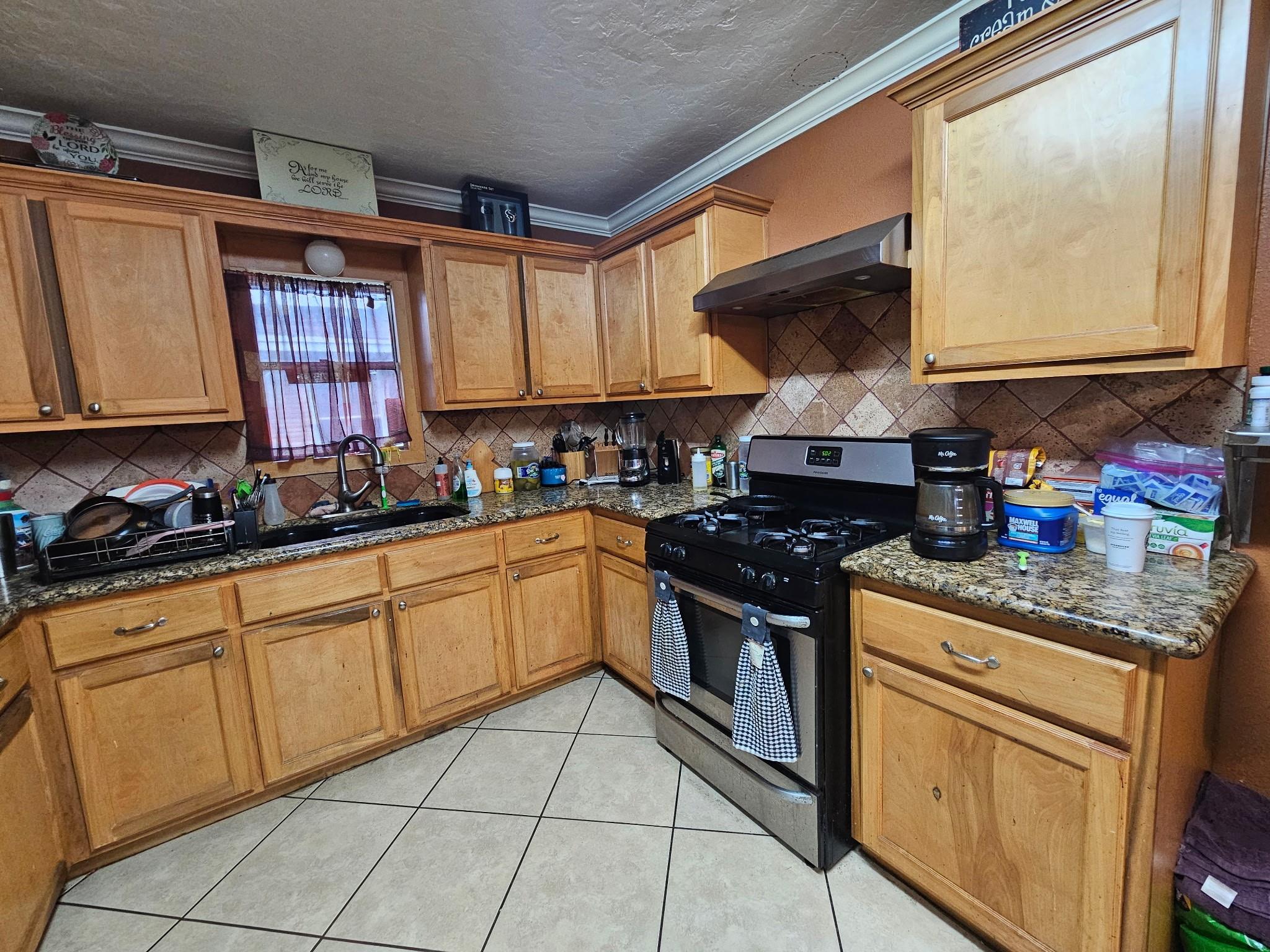 2618 San Jacinto Drive